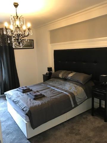 Sandy Pad'S Apartments Рил Экстерьер фото