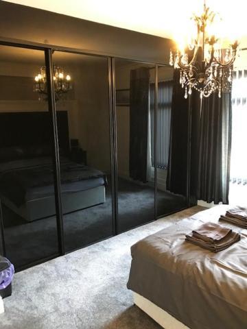 Sandy Pad'S Apartments Рил Экстерьер фото