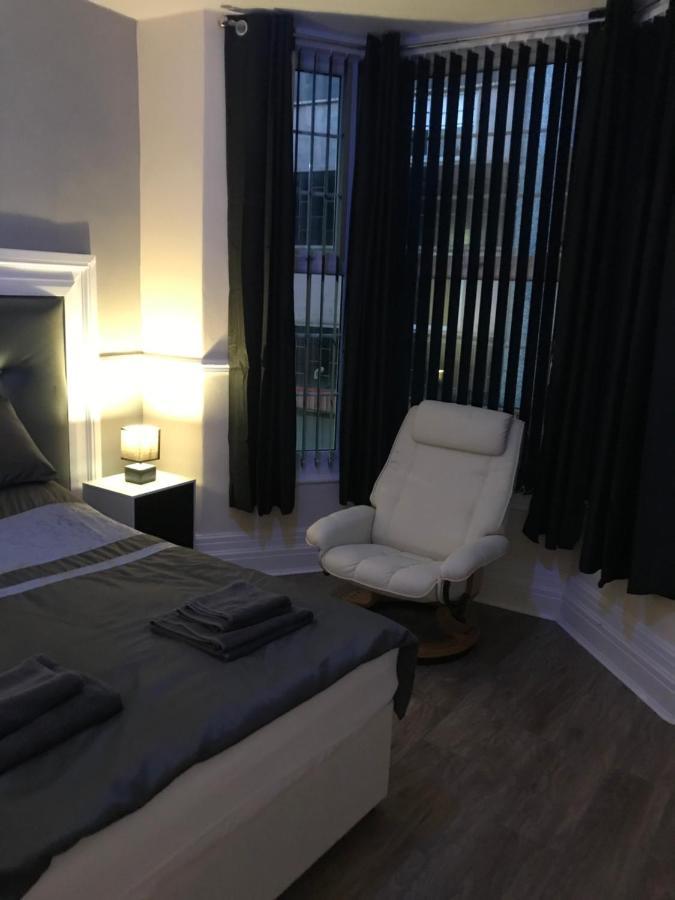 Sandy Pad'S Apartments Рил Экстерьер фото